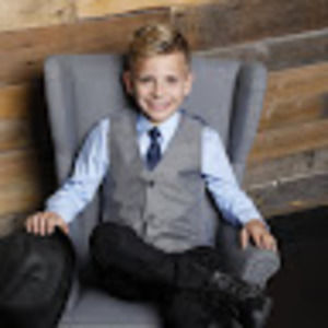 Meet your Posher, Travis